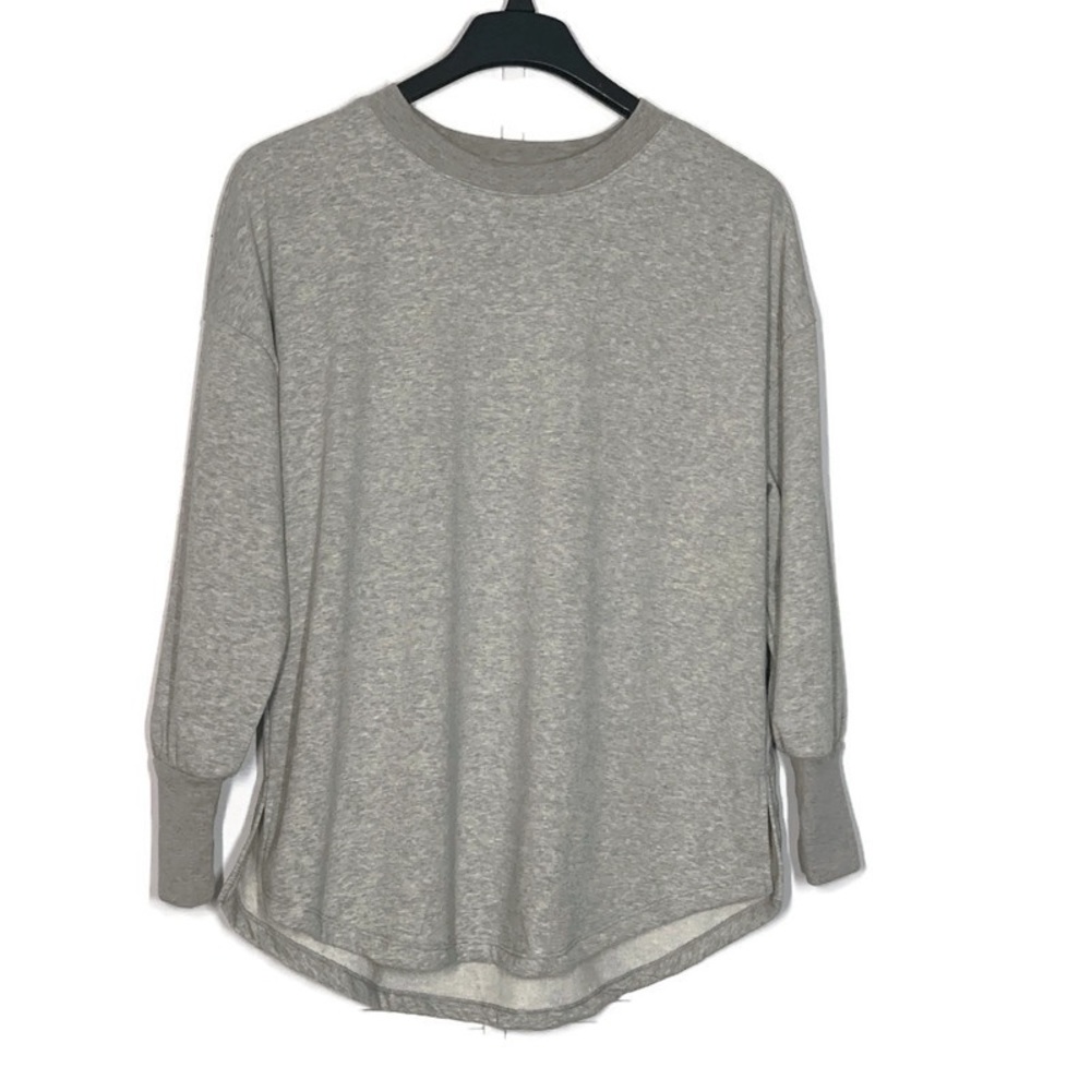 Caslon Curved Hem Sweatshirt